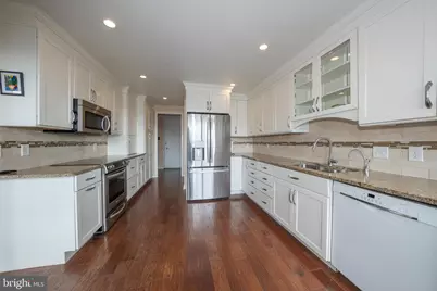 1001 City Avenue #EC1106, Wynnewood, PA 19096 - Photo 11