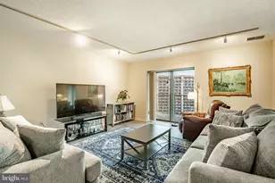 11004 Valley Forge Cir, King of Prussia, PA 19406 - Photo 15