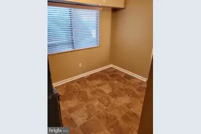 1605 Meadowview Lane #1605, Mont Clare, PA 19453 - Photo 7