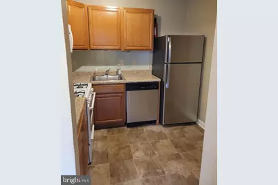 1605 Meadowview Lane #1605, Mont Clare, PA 19453 - Photo 3