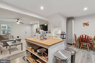 154 Van Fleet Cir, Pottstown, PA 19464 - Photo 7