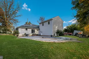 2943 E Walnut St, Colmar, PA 18915 - Photo 25