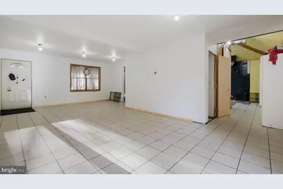 2943 E Walnut Street, Colmar, PA 18915 - Photo 3