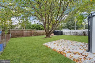 214 Oxford Cir, Norristown, PA 19403 - Photo 7