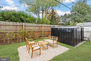 214 Oxford Cir, Norristown, PA 19403 - Photo 9