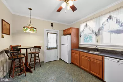 253 E 10th Avenue, Conshohocken, PA 19428 - Photo 9