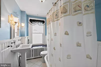 253 E 10th Avenue, Conshohocken, PA 19428 - Photo 25