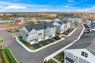 105 Higher Rock Ct, North Wales, PA 19454 - Photo 3