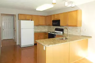 33 Hampton Ct, Norristown, PA 19403 - Photo 5