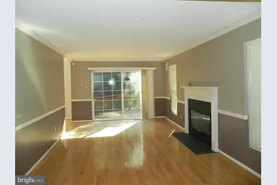 33 Hampton Court, Norristown, PA 19403 - Photo 3