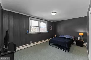 401 W Logan St, Norristown, PA 19401 - Photo 19