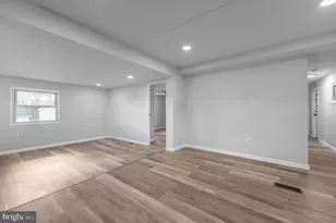 105 Washington Dr, Norristown, PA 19403 - Photo 17