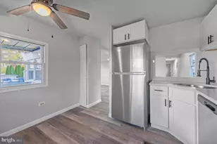 105 Washington Dr, Norristown, PA 19403 - Photo 9