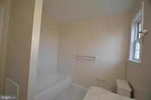 105 Bolton Ct, Ambler, PA 19002 - Photo 21