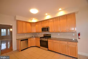 105 Bolton Ct, Ambler, PA 19002 - Photo 7