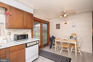 210 New St, Royersford, PA 19468 - Photo 7