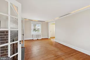 1642 Locust St, Norristown, PA 19401 - Photo 5