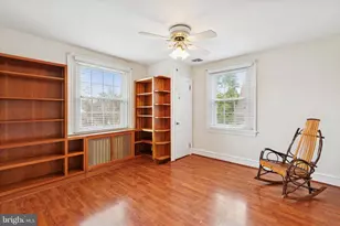 1642 Locust St, Norristown, PA 19401 - Photo 17