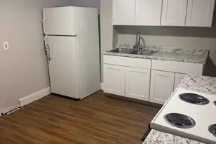 879 Cherry St, Norristown, PA 19401 - Photo 5