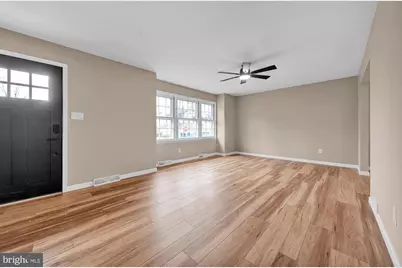 323 Edgewood Avenue, Lansdale, PA 19446 - Photo 9