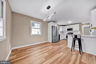 323 Edgewood Ave, Lansdale, PA 19446 - Photo 11