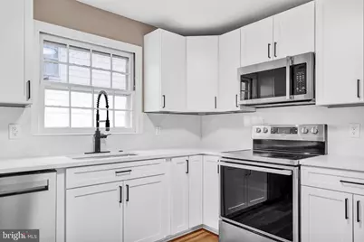 323 Edgewood Avenue, Lansdale, PA 19446 - Photo 17