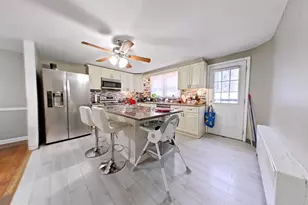 1413 Green Valley Rd, Norristown, PA 19401 - Photo 7