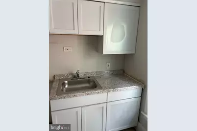 526 N Charlotte Street, Pottstown, PA 19464 - Photo 3