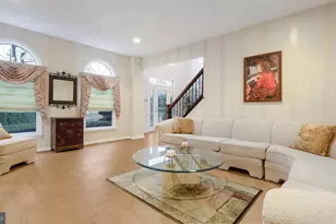 15 Lori Ln, Huntingdon Valley, PA 19006 - Photo 9