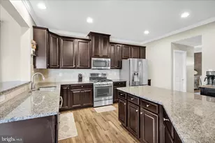 30 Huntsville Dr, Gilbertsville, PA 19525 - Photo 25