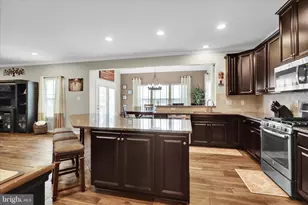 30 Huntsville Dr, Gilbertsville, PA 19525 - Photo 21