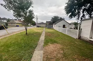 898 Queen St, Pottstown, PA 19464 - Photo 25