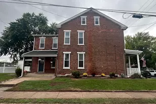 898 Queen St, Pottstown, PA 19464 - Photo 3