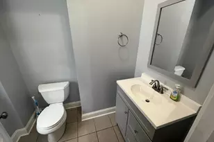 898 Queen St, Pottstown, PA 19464 - Photo 11