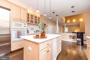 926 Manor Ave, Meadowbrook, PA 19046 - Photo 17