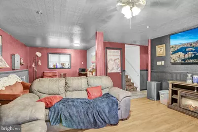 1060 Oakdale Drive, Pottstown, PA 19464 - Photo 17