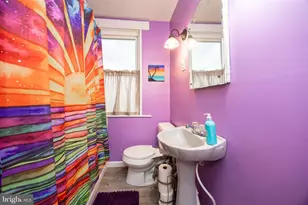302 W 8th St, Lansdale, PA 19446 - Photo 19