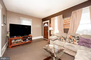 302 W 8th St, Lansdale, PA 19446 - Photo 7