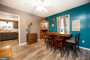 302 W 8th St, Lansdale, PA 19446 - Photo 11