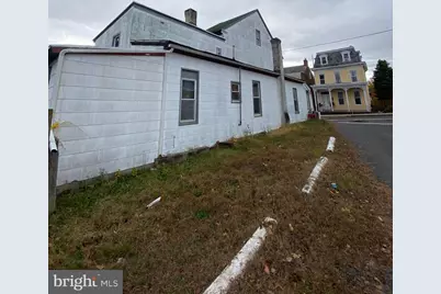 64 S Evans Street #UNIT 2, Pottstown, PA 19464 - Photo 9