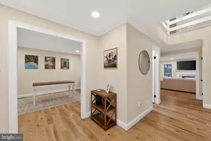 932 Hedgerow Ct, Blue Bell, PA 19422 - Photo 5