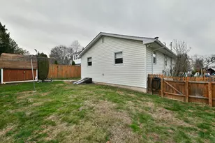 127 Ellis Rd, Willow Grove, PA 19090 - Photo 33