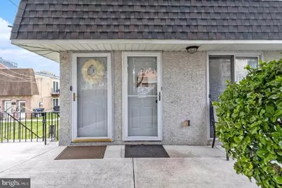 215 W 3rd Avenue #2, Conshohocken, PA 19428 - Photo 3