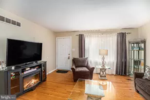 1585 Edgewood Ave, Abington, PA 19001 - Photo 3