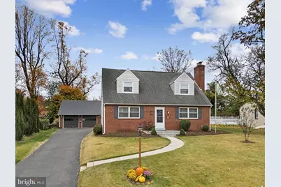 2142 Woodlawn Avenue, Glenside, PA 19038 - Photo 1