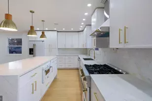 3592 Black Angus Dr, Huntingdon Valley, PA 19006 - Photo 3