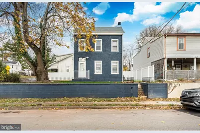 703 Walnut Street, Pottstown, PA 19464 - Photo 1