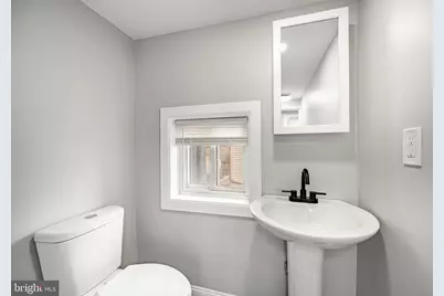 703 Walnut Street, Pottstown, PA 19464 - Photo 17