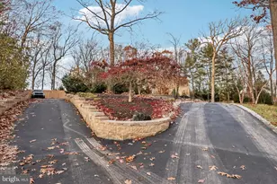 400 Highview Dr, Wayne, PA 19087 - Photo 9