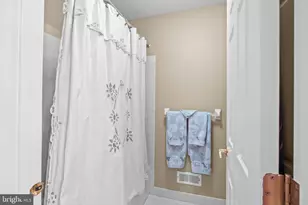 105 Birkdale Dr, Blue Bell, PA 19422 - Photo 33